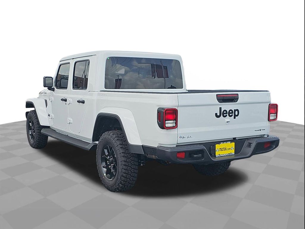 2025 Jeep Gladiator Sport - 3