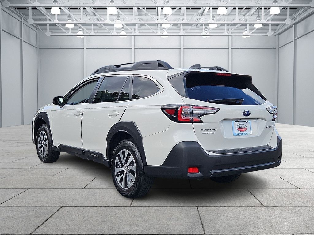 Thumbnail: 2025 Subaru Outback - 7