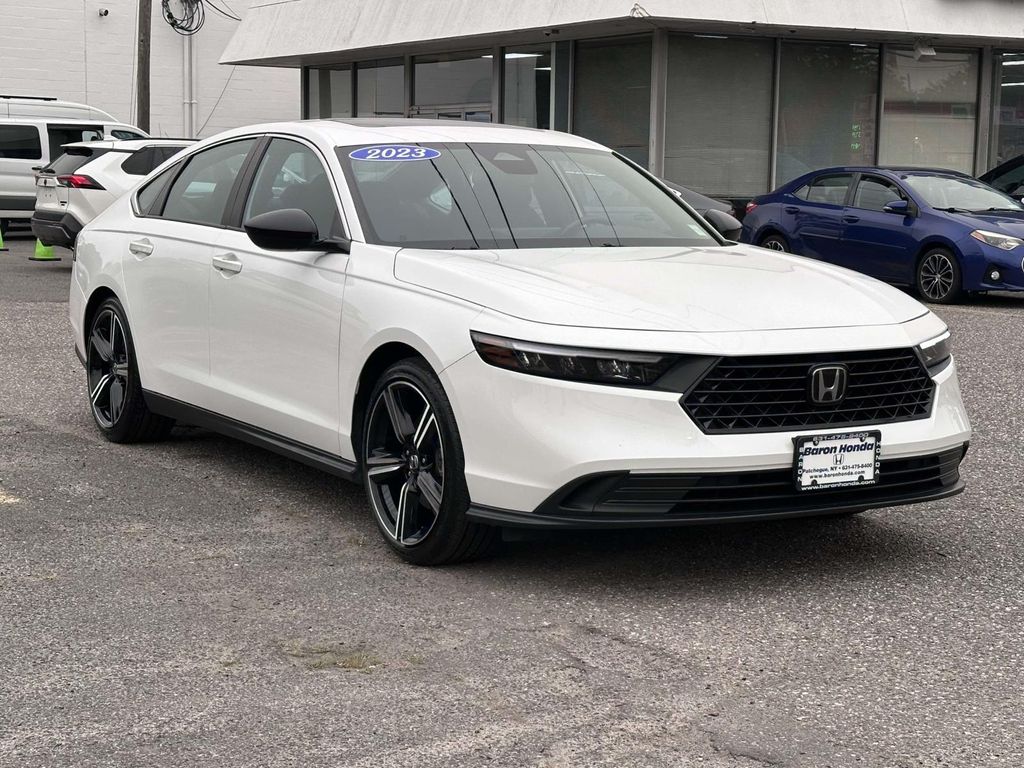Platinum White Pearl 2023 Honda Accord Hybrid Sedan Front-Wheel Drive Continuously Variable Transmission