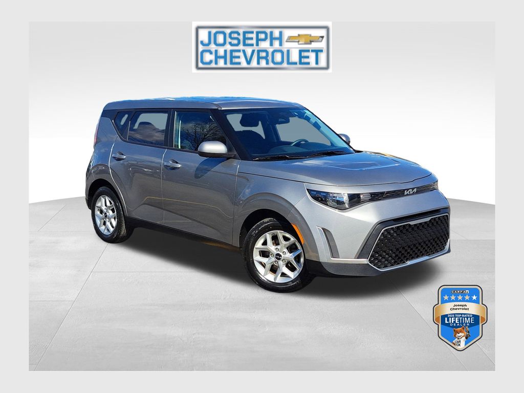 2025 Kia Soul LX FWD