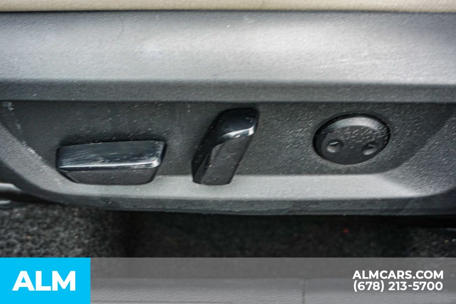 Used 2025 Black Nissan SV image 48