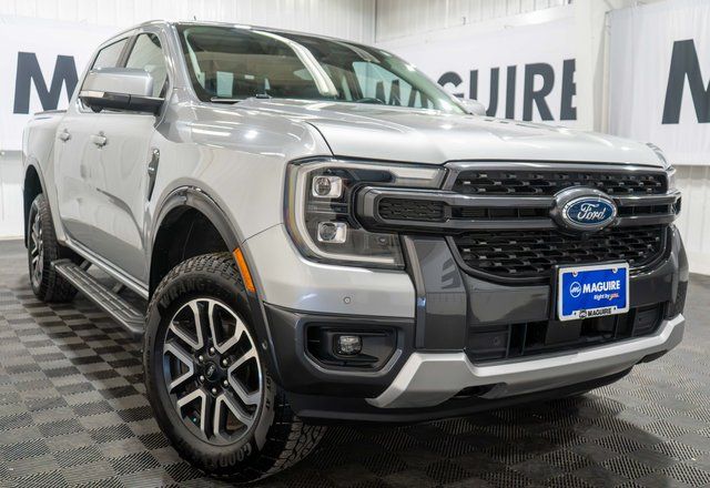 Gray 2024 Ford Ranger Lariat SuperCrew 4WD Pickup Truck Four-Wheel Drive Automatic