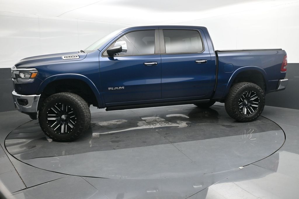 2019 Ram 1500 Laramie Crew Cab 4x4 5'7" Box