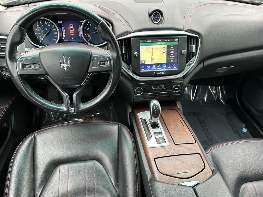 2016 Maserati Ghibli S 8