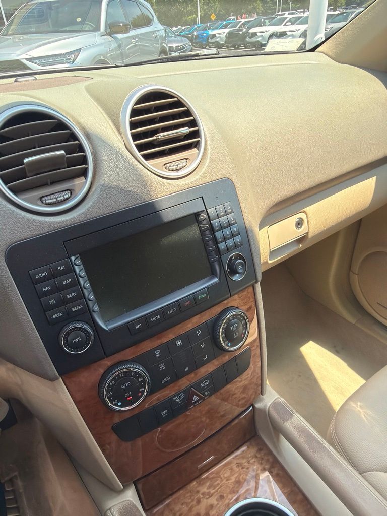 Thumbnail: 2007 Mercedes-Benz M-Class - 2
