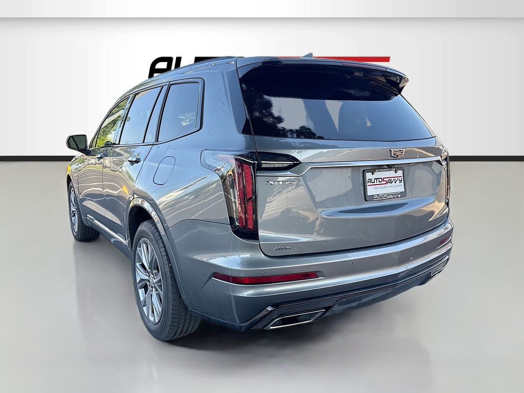 Used 2020 Gray Cadillac Sport image 5