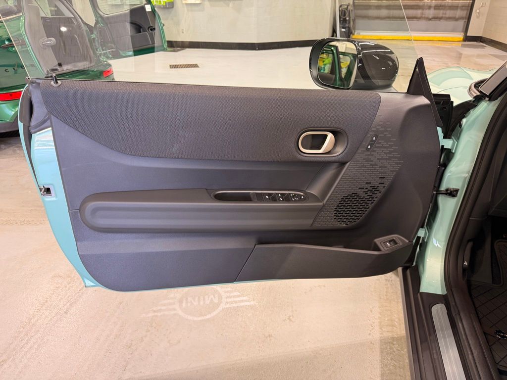 Thumbnail: 2026 MINI Cooper - 10