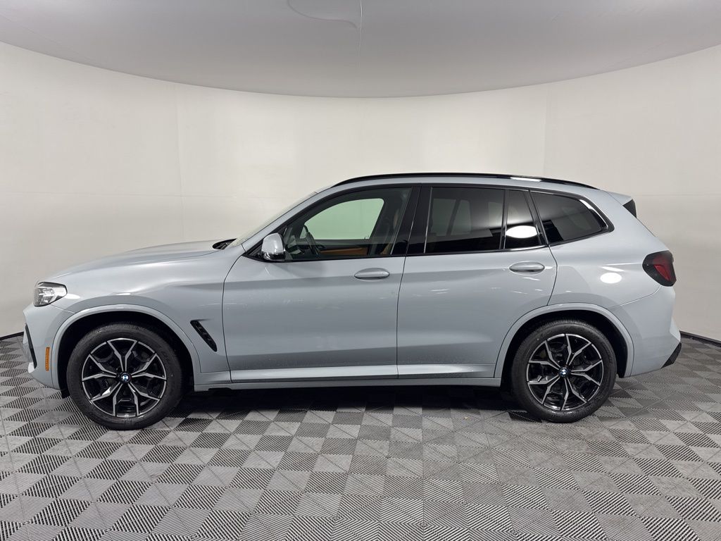 Thumbnail: 2023 BMW X3 - 8