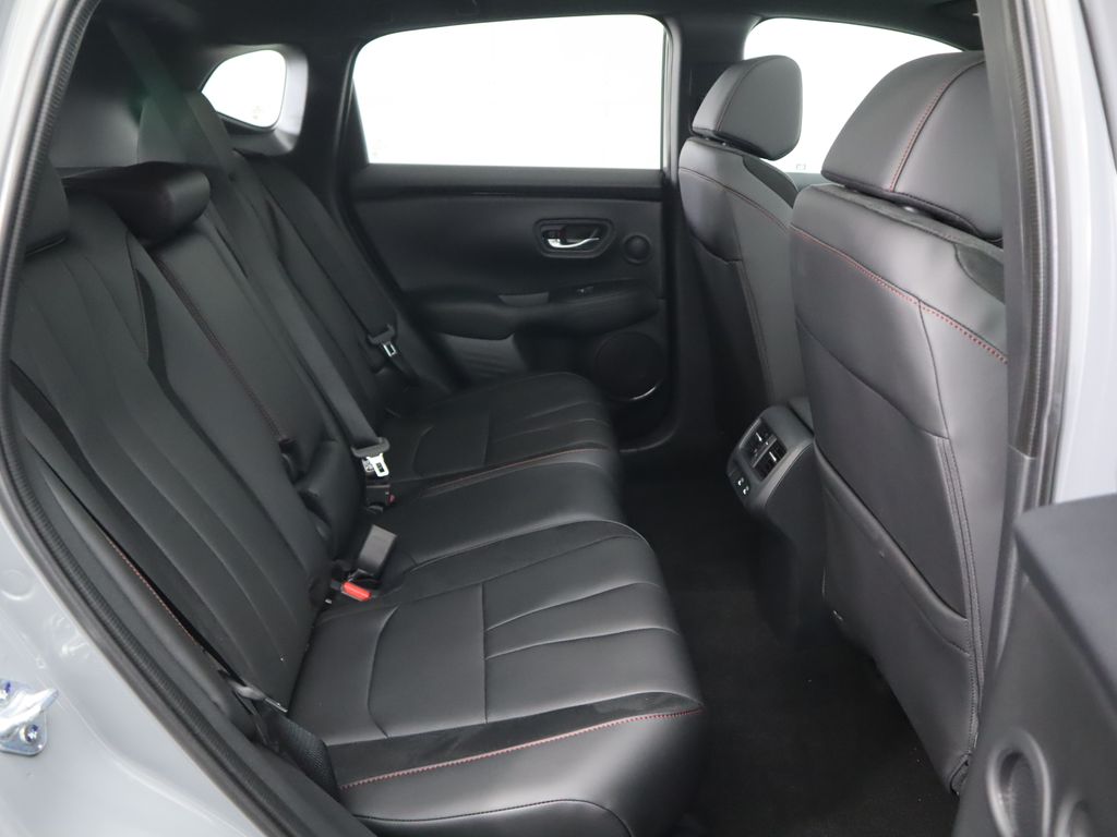 Thumbnail: 2025 Acura ADX - 23