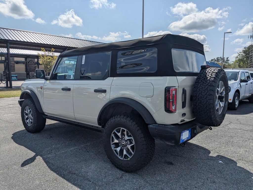 2025 Ford Bronco Badlands