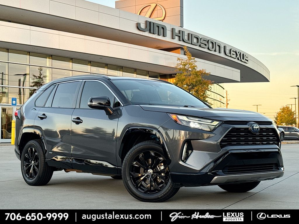 2022 Toyota RAV4 XSE