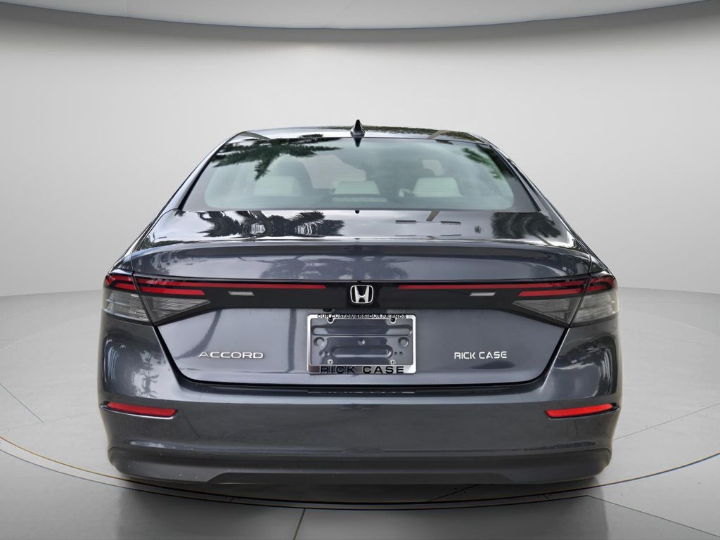 2023 Honda Accord - $24,789