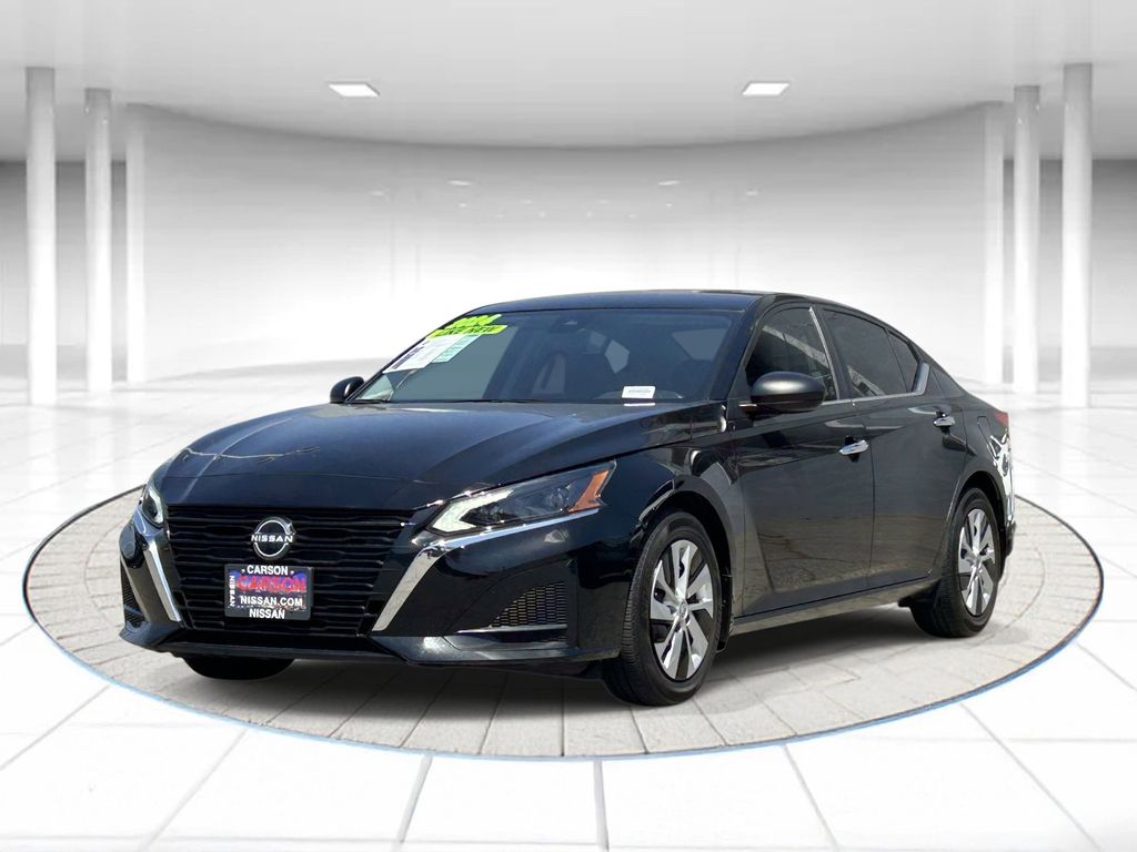 2024 Nissan Altima 2.5 S