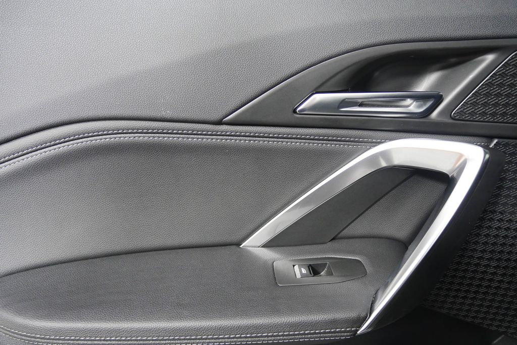 2023 BMW X1 xDrive28i 13