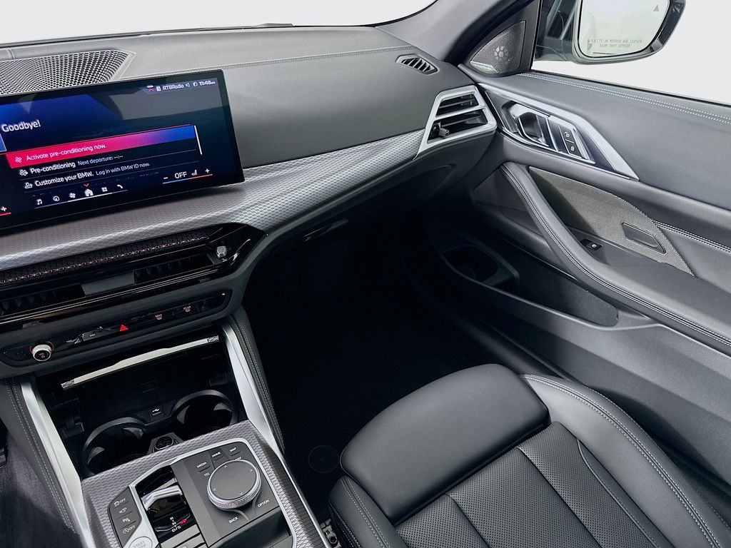 Thumbnail: 2025 BMW 4 Series - 23