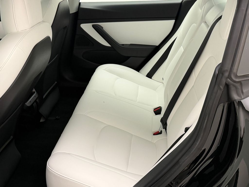 Thumbnail: 2020 Tesla Model 3 - 13
