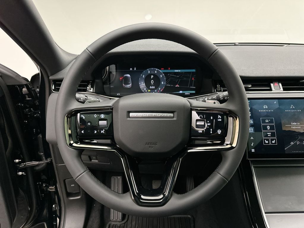 Thumbnail: 2026 Land Rover Range Rover Evoque - 22