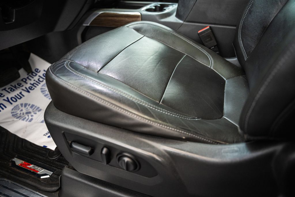 ChevroletSilverado 150038