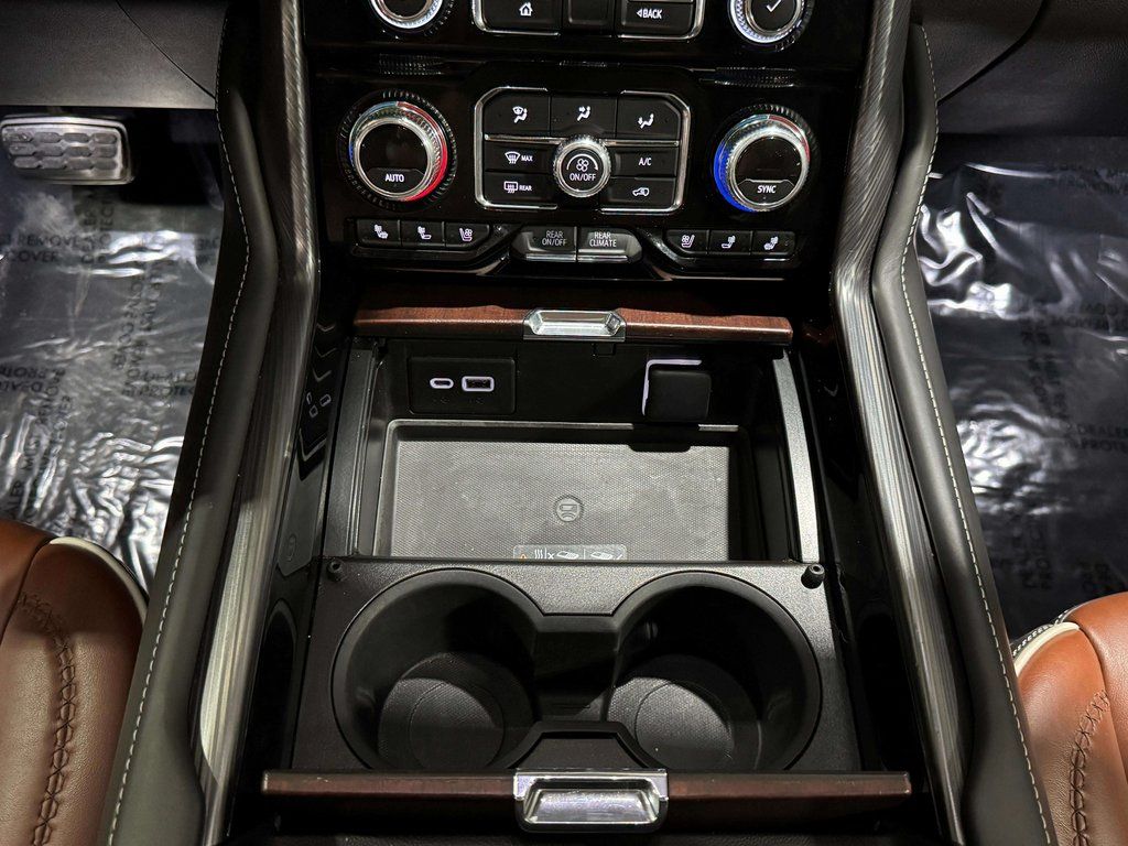 Used 2023 Blue GMC Denali Ultimate image 17