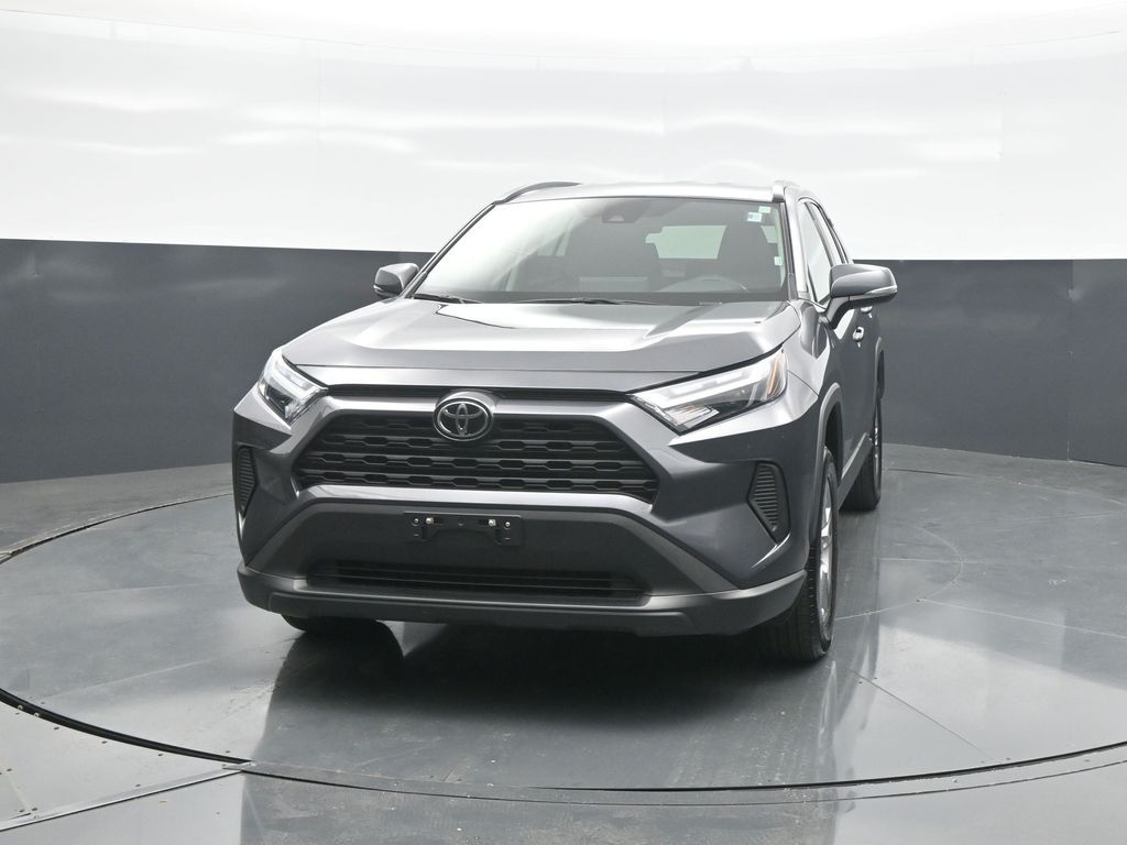 Certified 2025 Toyota RAV4 XLE with VIN 2T3P1RFV6SW556072 for sale in Kansas City