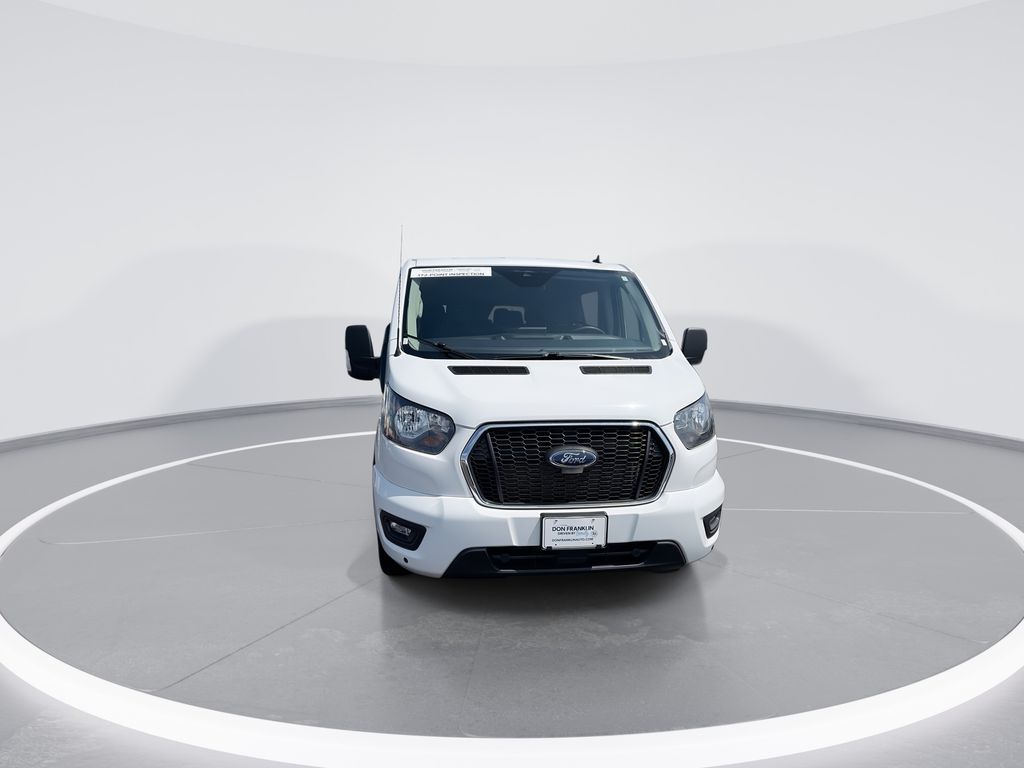 View vehicle photo 3