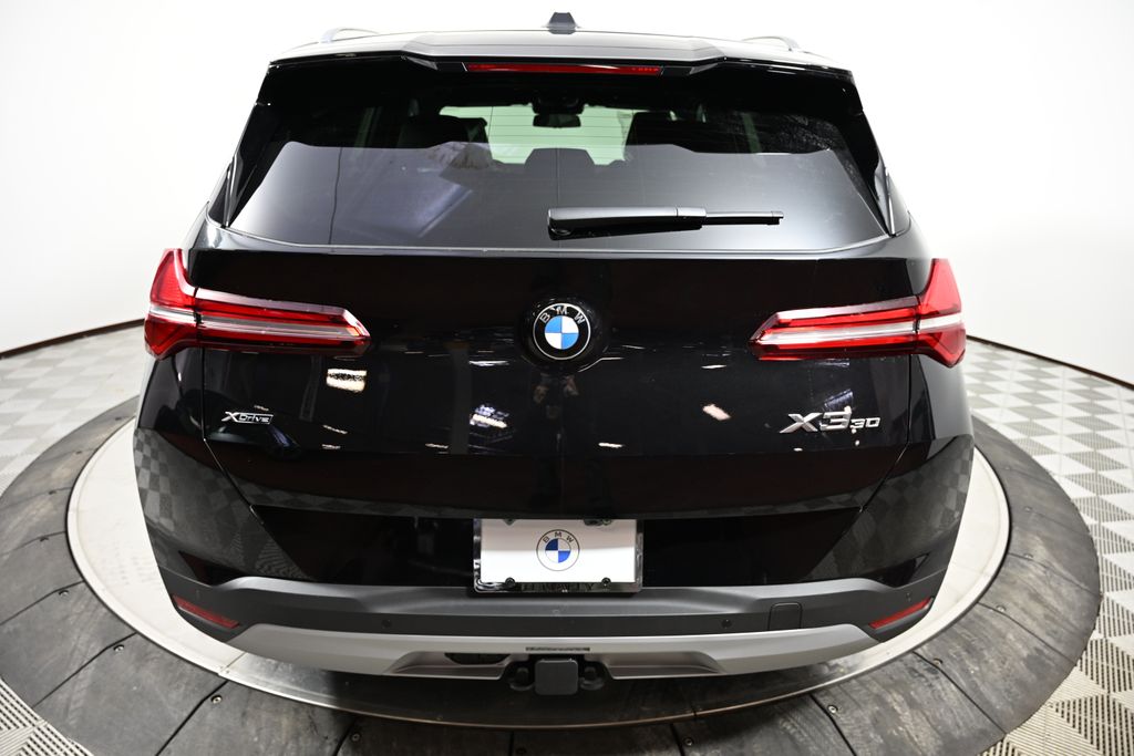 Thumbnail: 2026 BMW X3 - 4