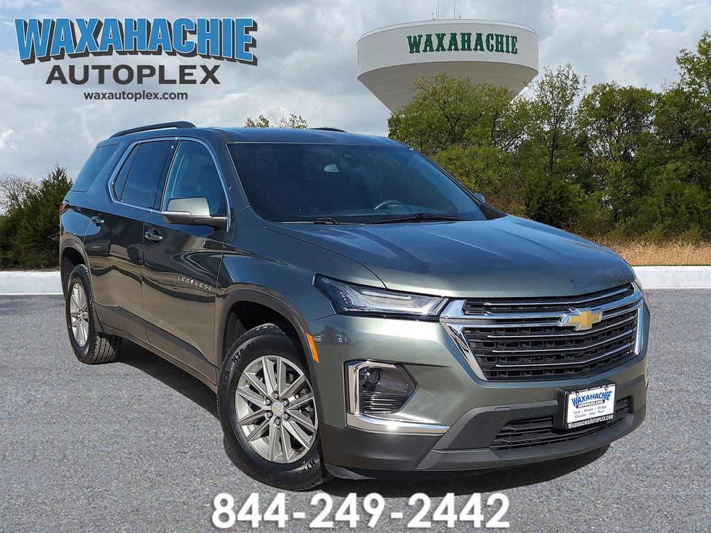 2023 Chevrolet Traverse LT Cloth AWD