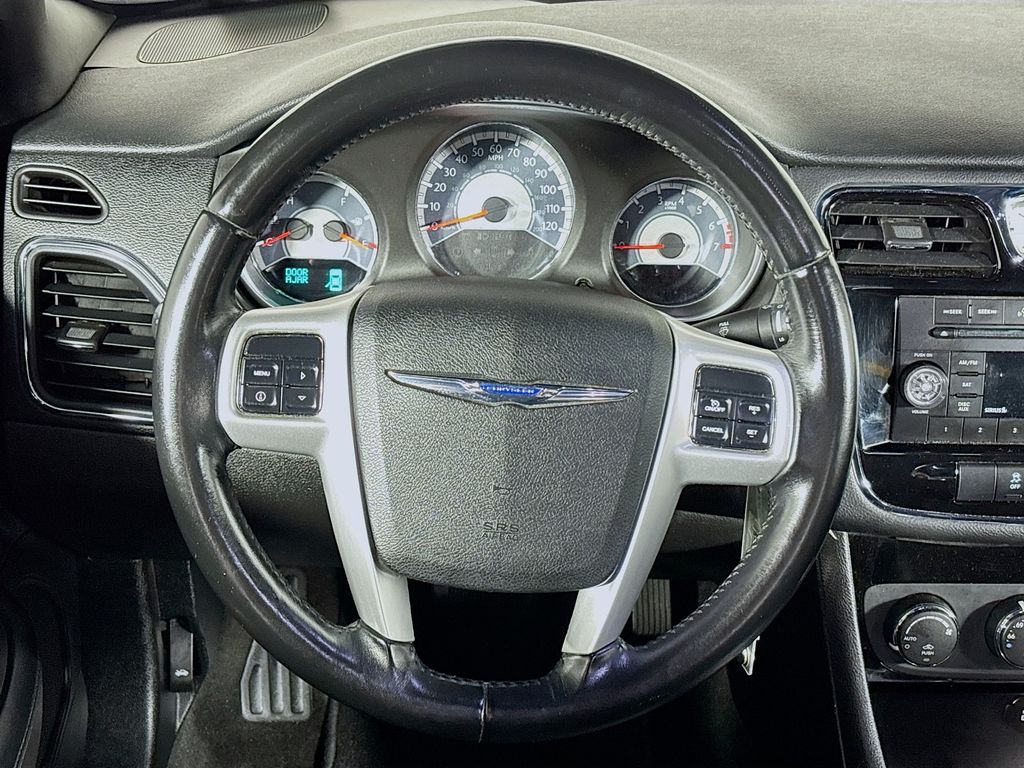2011 Chrysler 200 Touring