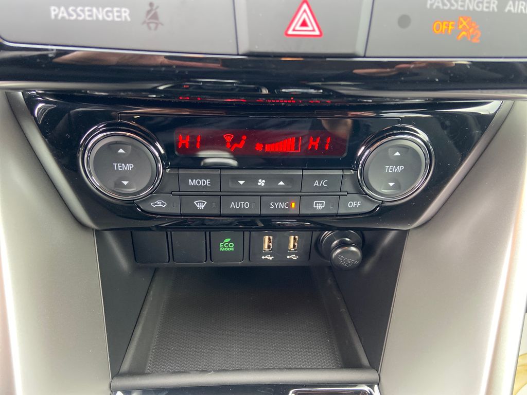 2026 Mitsubishi Eclipse Cross SE White at Auto Express Mitsubishi