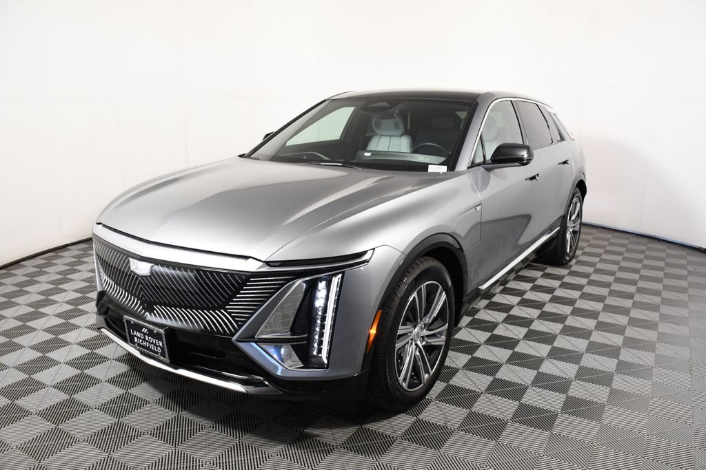 Argent Silver Metallic 2024 Cadillac LYRIQ SUV / Crossover Rear-Wheel Drive 1-Speed Automatic