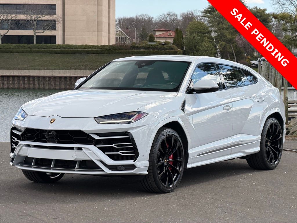 Bianco Icarus Metallic 2022 Lamborghini Urus AWD SUV / Crossover All-Wheel Drive 8-Speed Automatic