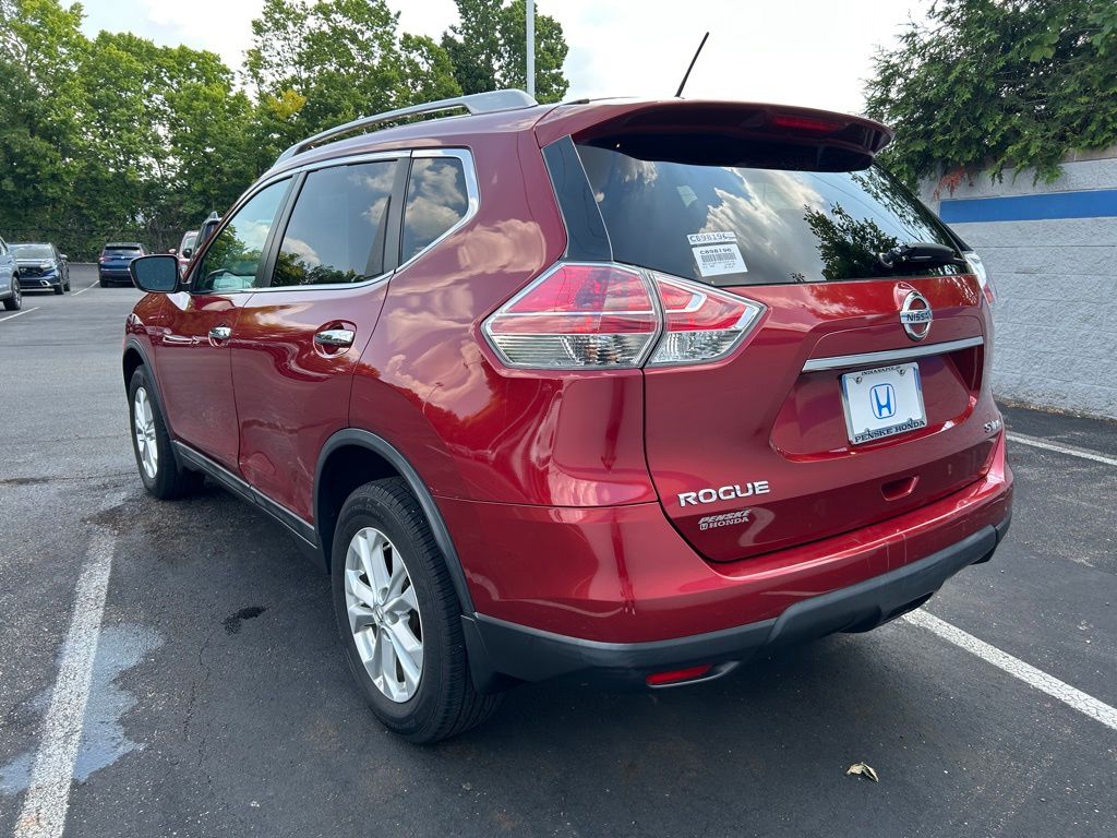 Thumbnail: 2015 Nissan Rogue - 4