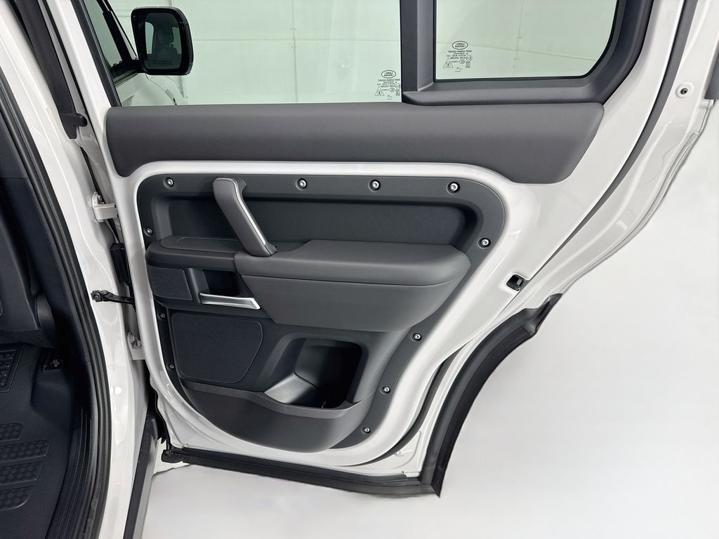 Thumbnail: 2026 Land Rover Defender - 26