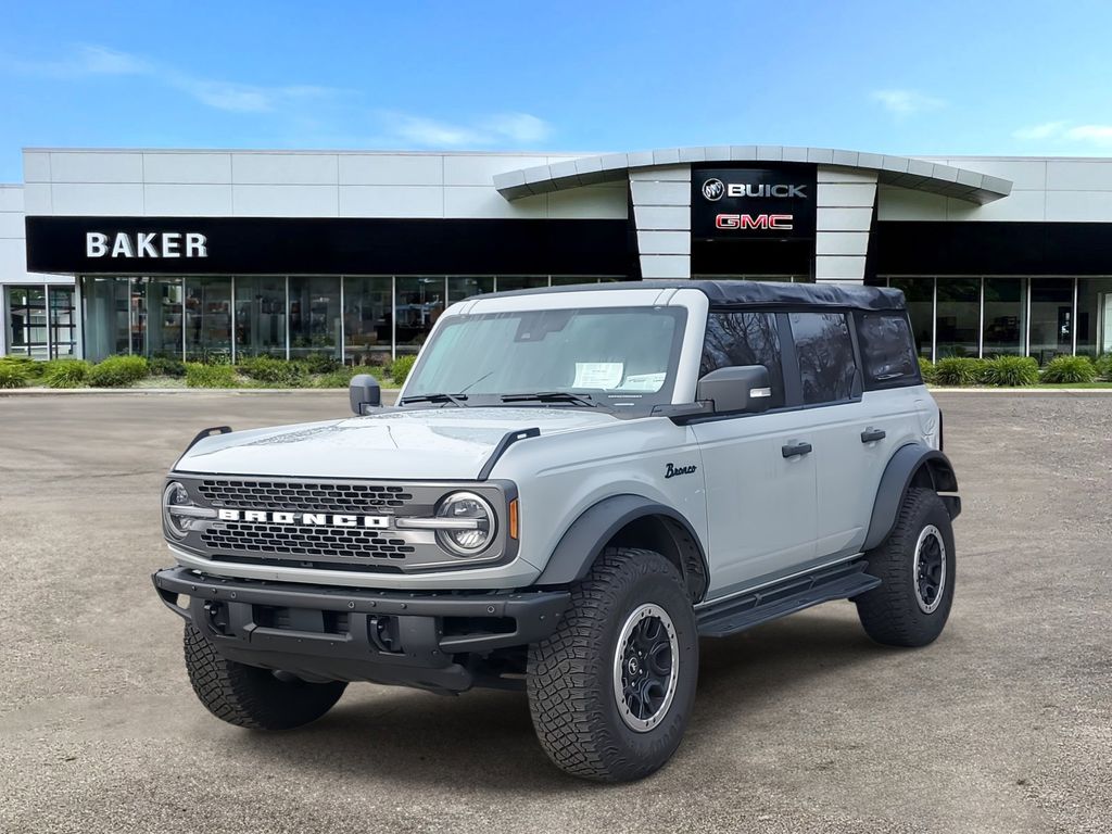 2022 Ford Bronco  3