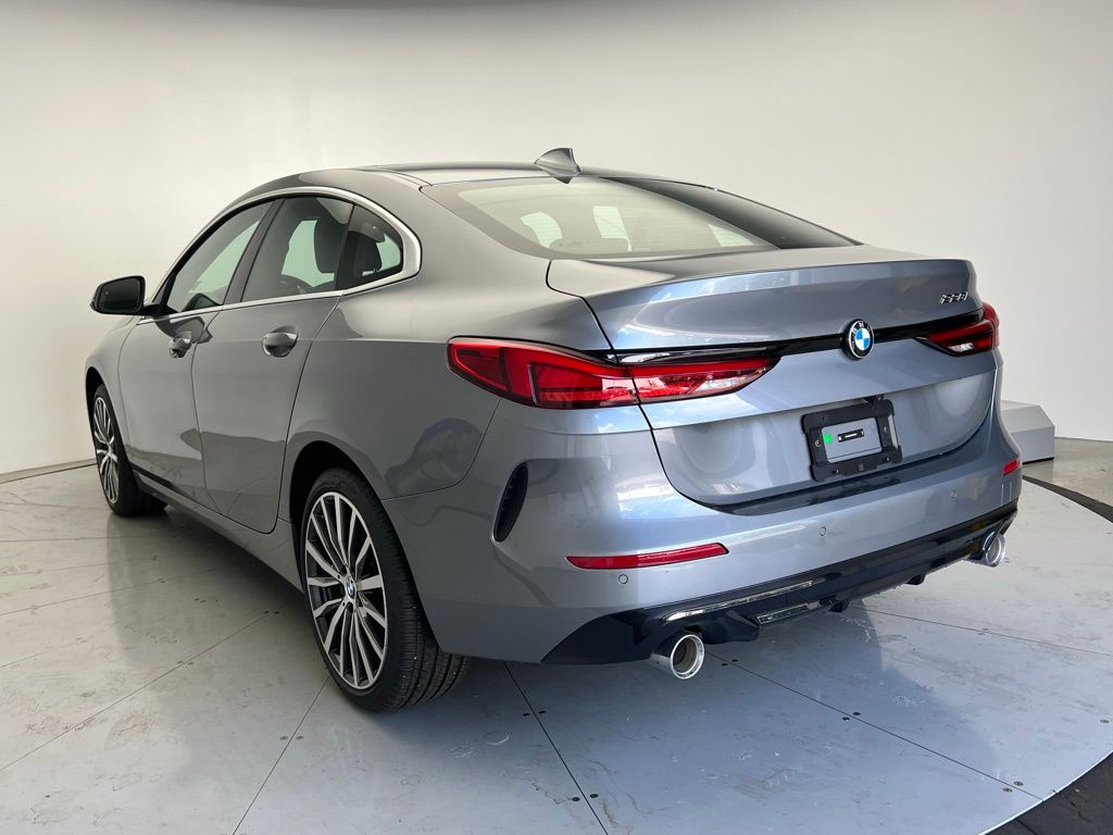 Thumbnail: 2024 BMW 2 Series - 4