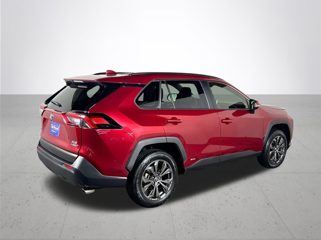 2023 Toyota RAV4 Hybrid XLE Premium