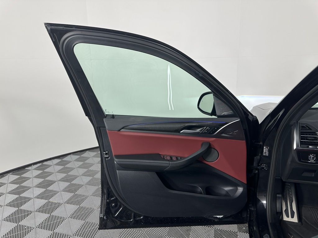 Thumbnail: 2024 BMW X3 - 13