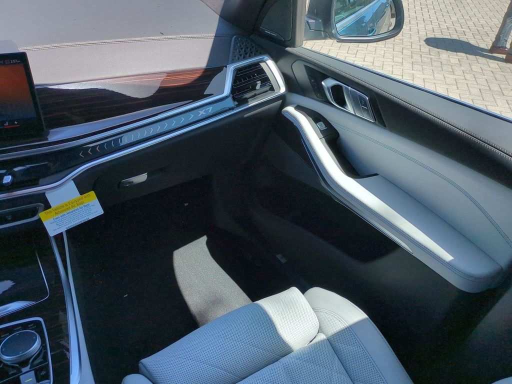 New 2027 Blue BMW xDrive40i image 17