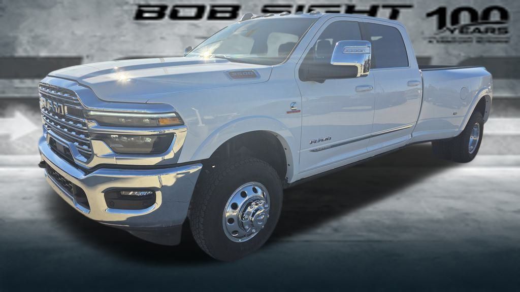 2026 RAM 3500 Limited Crew Cab LB DRW 4WD