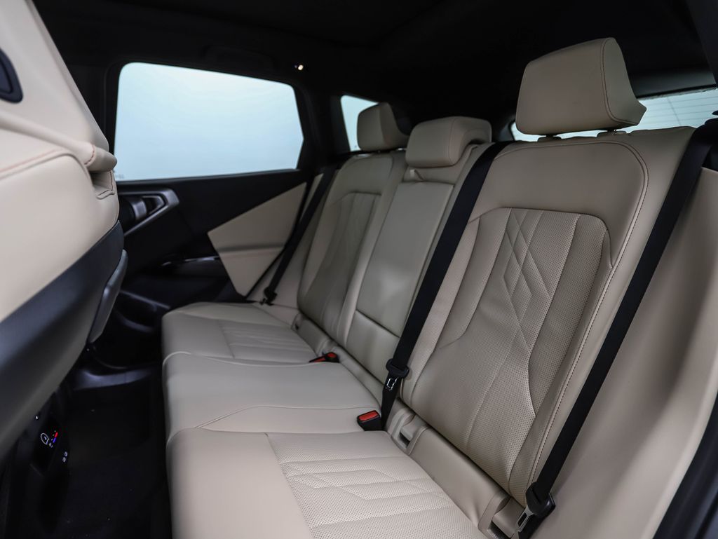 Thumbnail: 2026 BMW X3 - 22