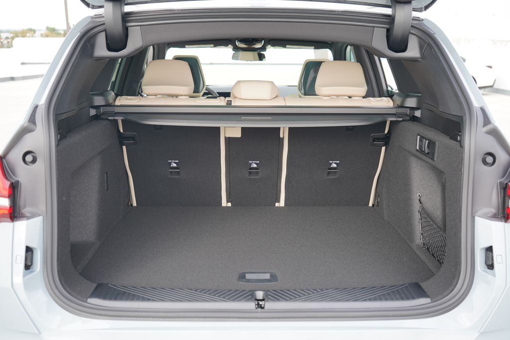 Thumbnail: 2026 BMW X3 - 19