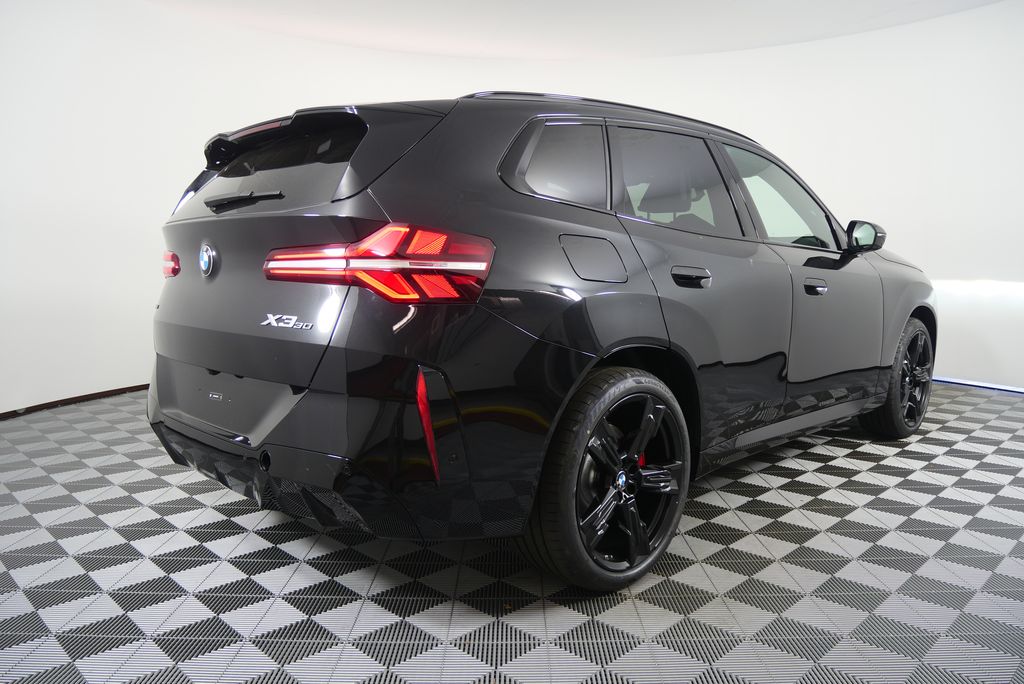 Thumbnail: 2026 BMW X3 - 3