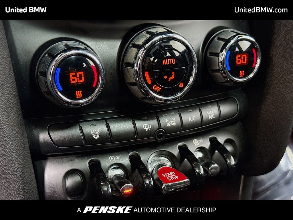 Thumbnail: 2015 MINI Cooper - 9