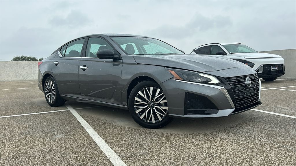 2025 Nissan Altima 2.5 SV Gray at Bravo Nissan