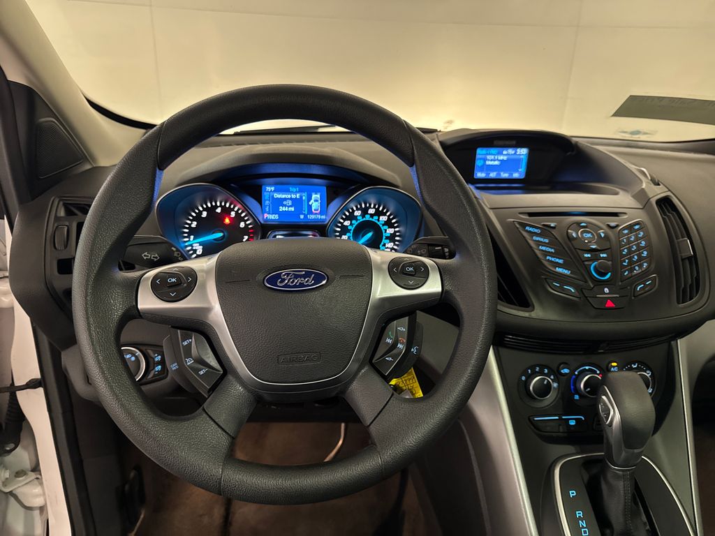 Used 2014 White Ford SE image 8