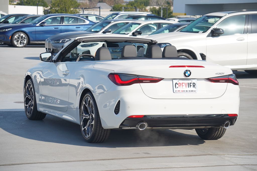 Thumbnail: 2025 BMW 4 Series - 9