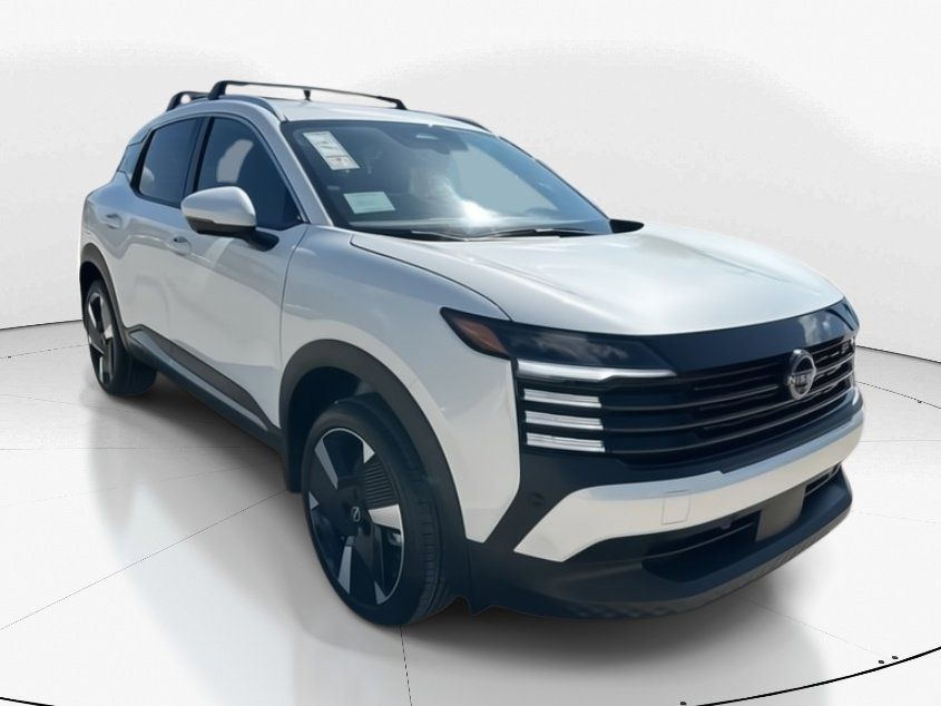 2025 Aspen White Tricoat Nissan Kicks SR FWD SUV
