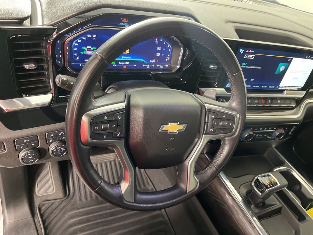 2023 Chevrolet Silverado 1500 LTZ 27