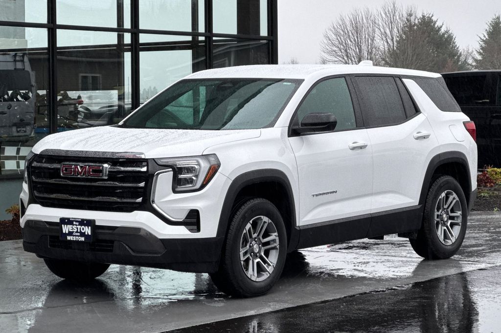 used 2025 GMC Terrain car, priced at $28,914