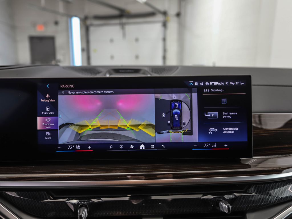 Thumbnail: 2026 BMW X7 - 18